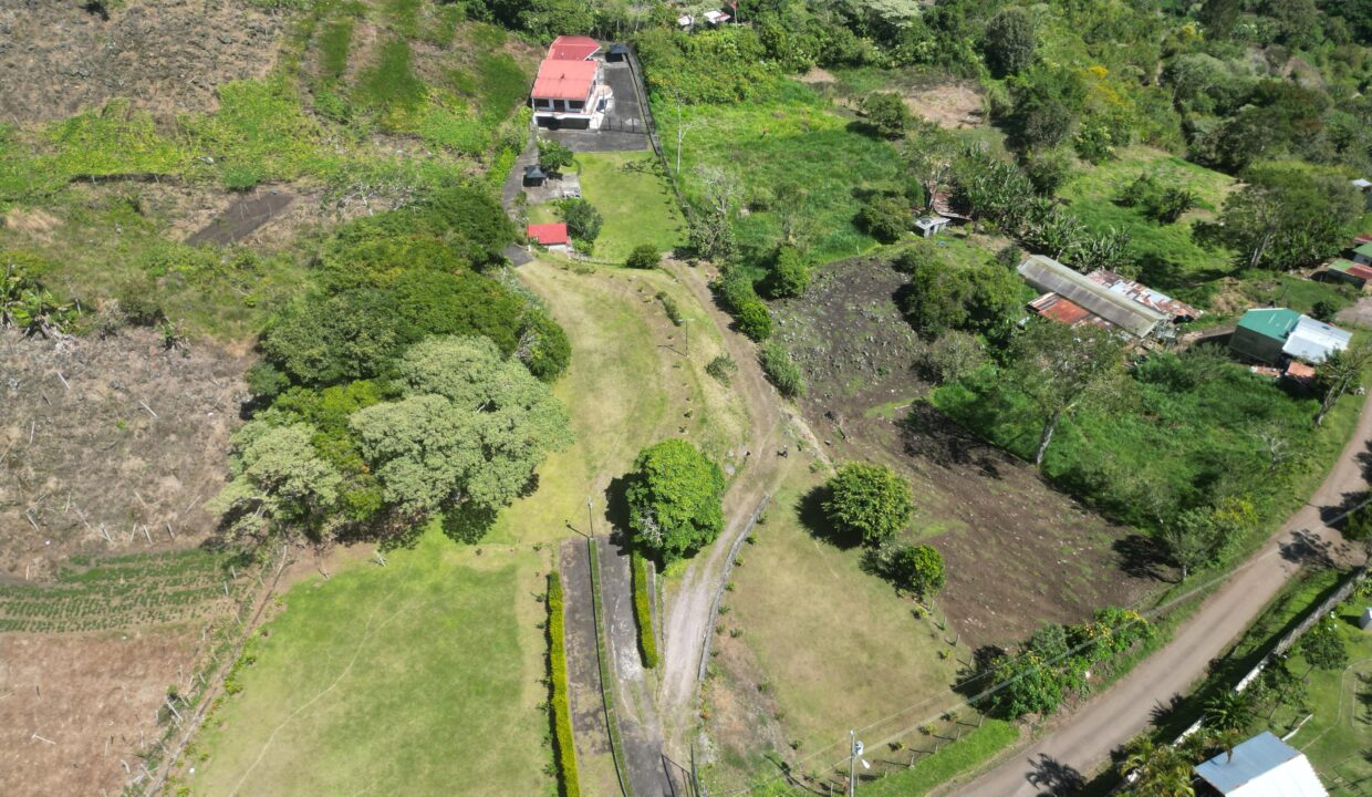 WhatsApp Image 2026-01-14 at 16.34.27 (1)