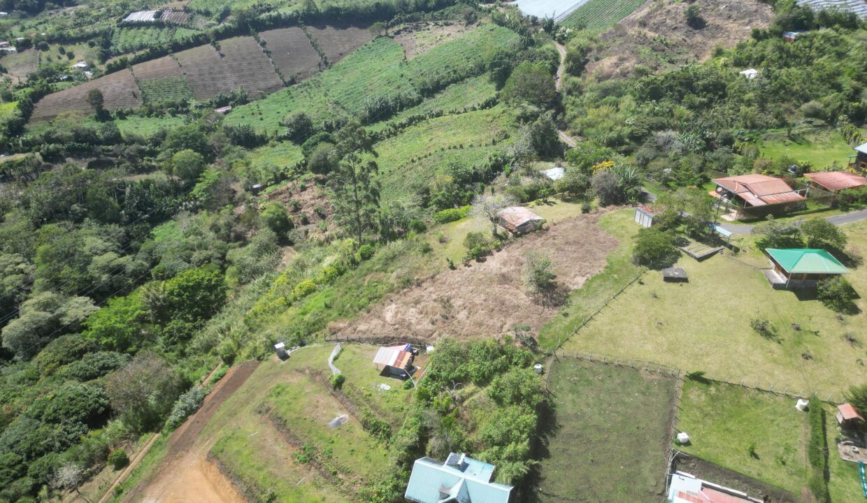 WhatsApp Image 2026-01-14 at 16.26.32 (1)