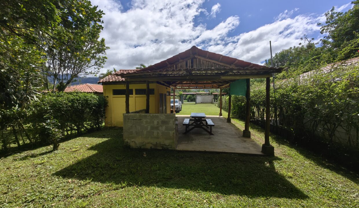 WhatsApp Image 2025-11-27 at 18.57.23