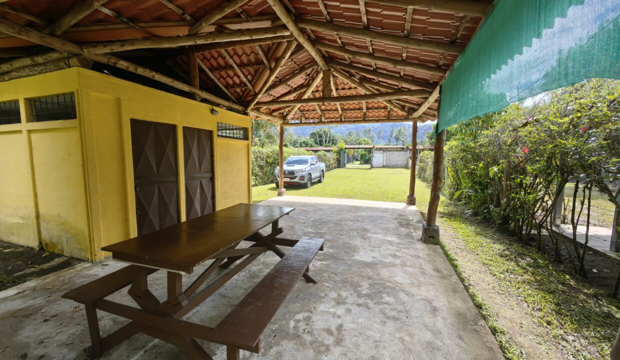 WhatsApp Image 2025-11-27 at 18.57.24 (2)