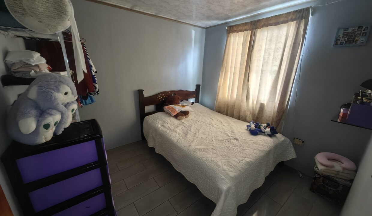 WhatsApp Image 2025-12-08 at 10.45.39 (1)