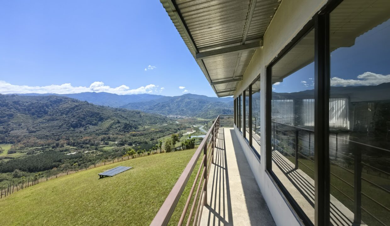 WhatsApp Image 2026-01-27 at 15.03.34