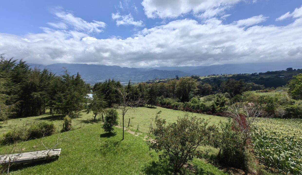 WhatsApp Image 2026-02-23 at 16.01.49 (2)