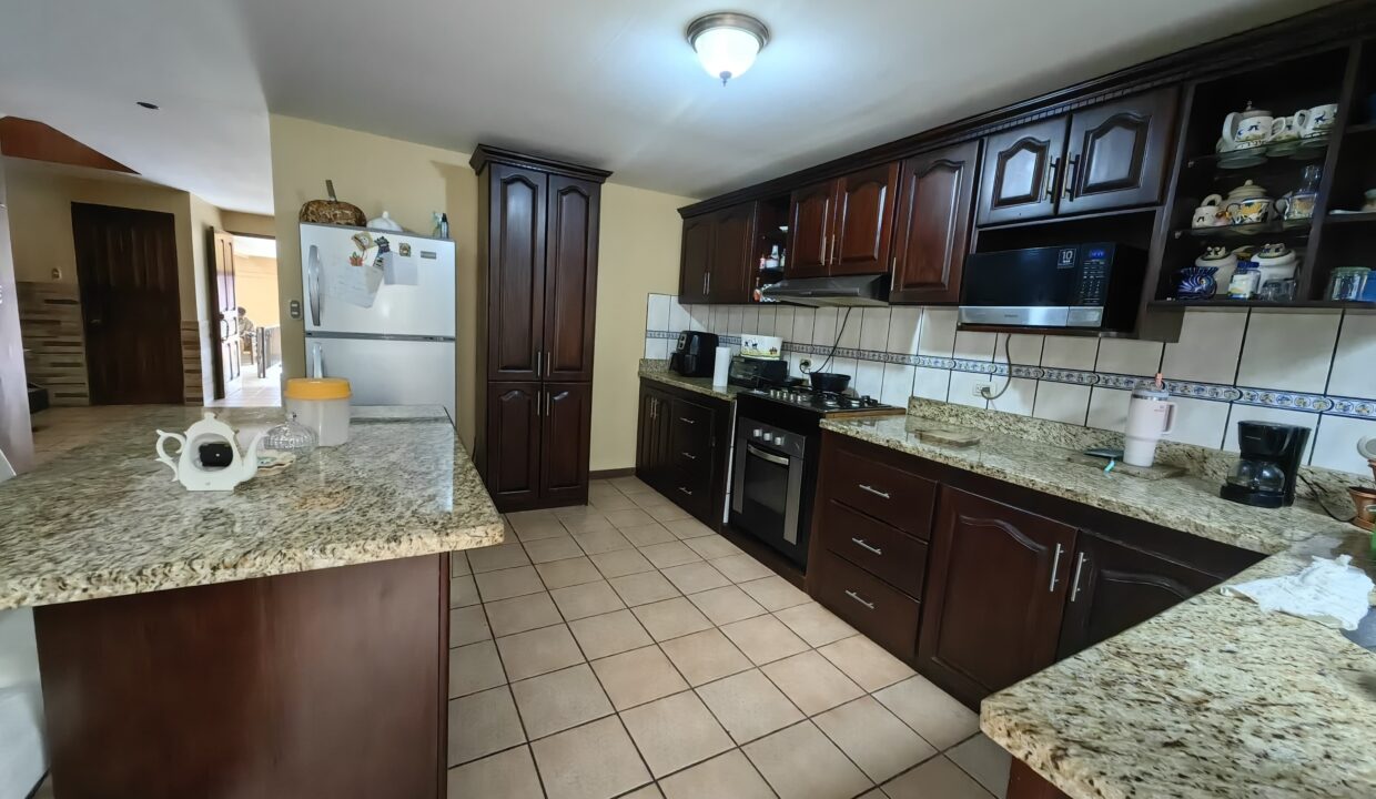 WhatsApp Image 2026-03-06 at 12.06.43