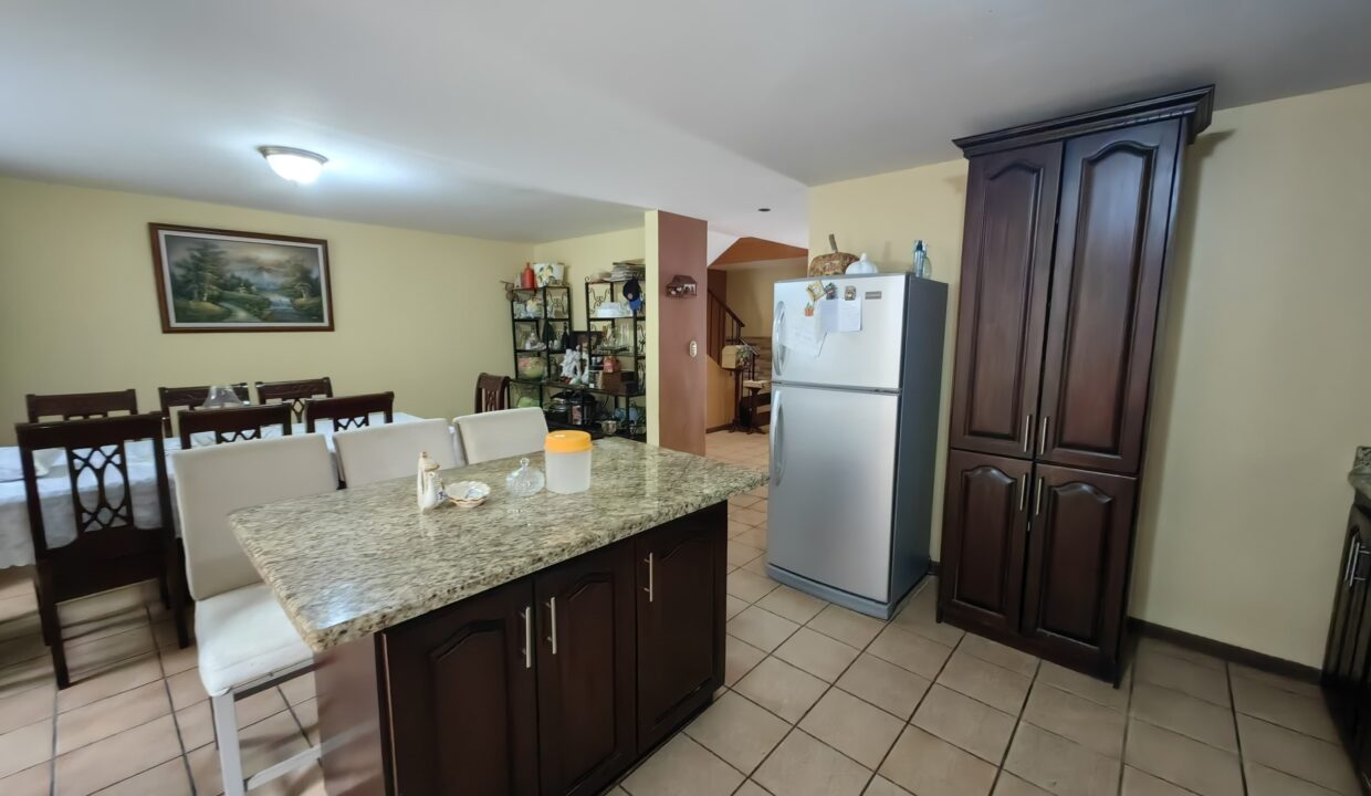 WhatsApp Image 2026-03-06 at 12.06.44