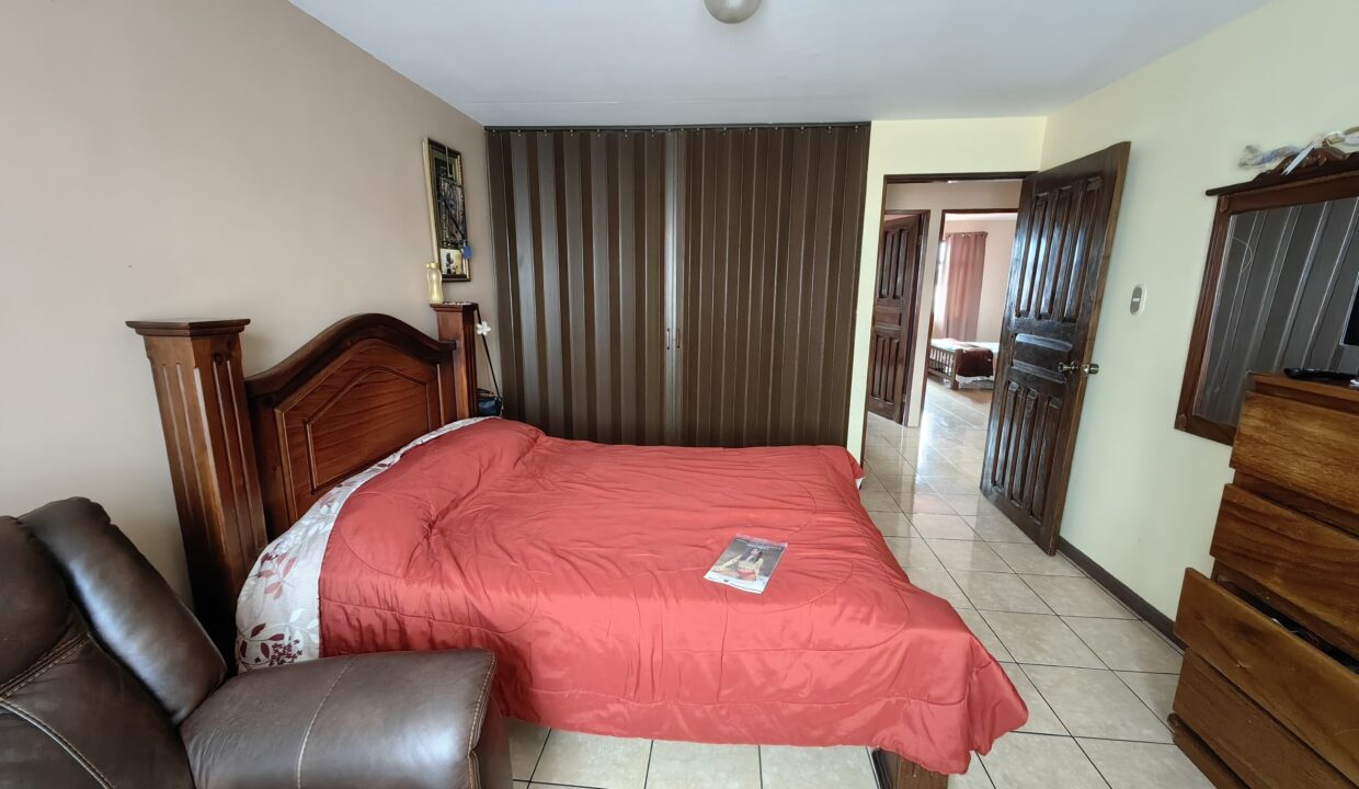 WhatsApp Image 2026-03-06 at 12.07.06