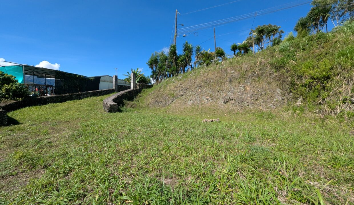 WhatsApp Image 2026-03-09 at 18.10.22 (4)