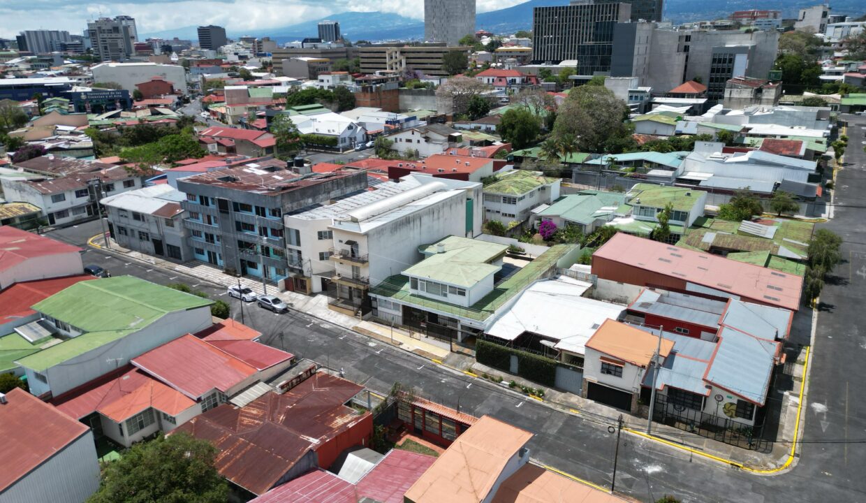 WhatsApp Image 2026-04-15 at 15.52.29 (1)