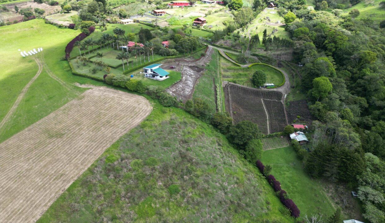 WhatsApp Image 2026-04-24 at 12.46.03